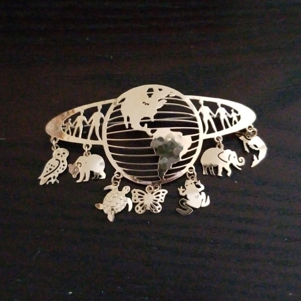 Wild Byrde wildlife pin
